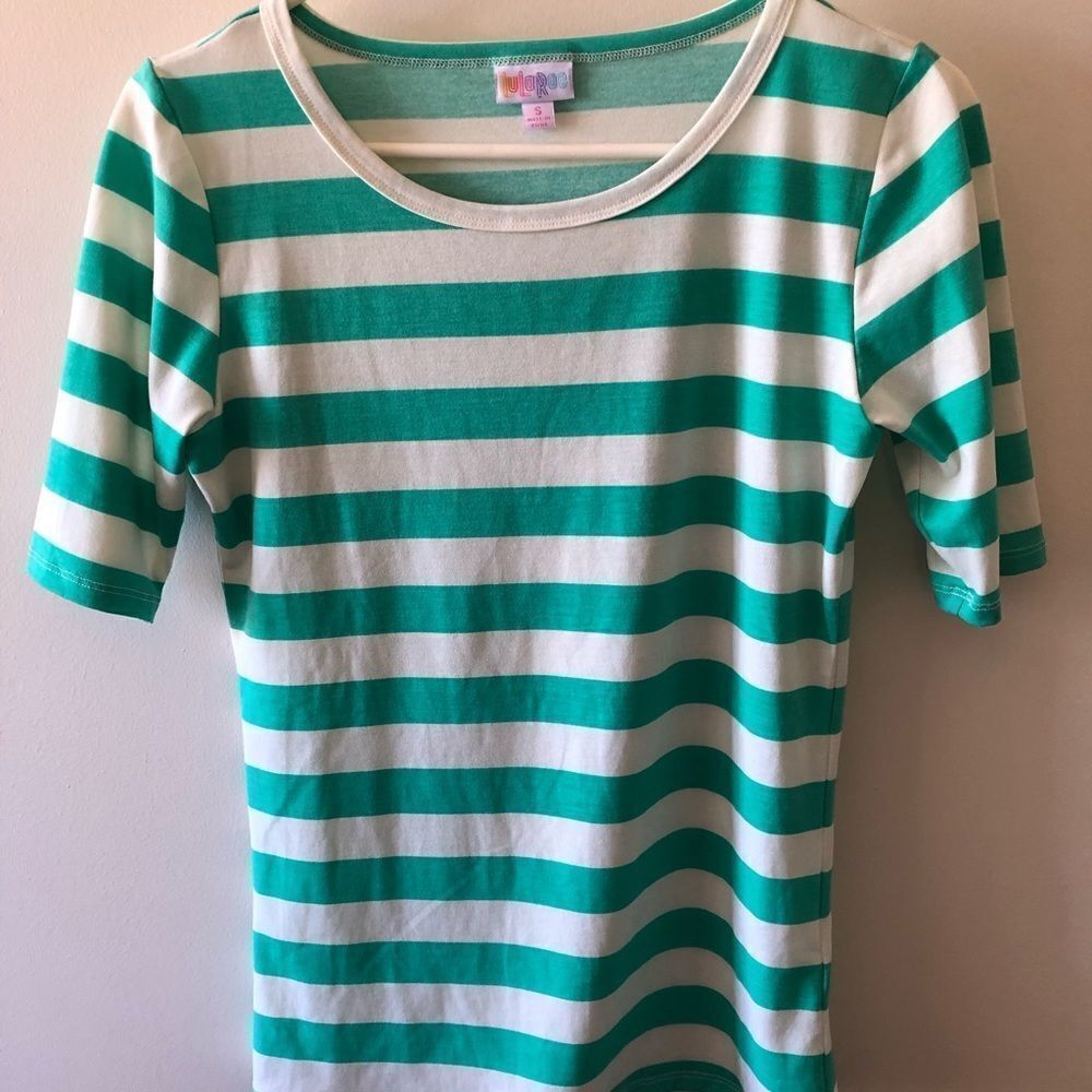Lularoe Striped T-shirt Size S. EUC